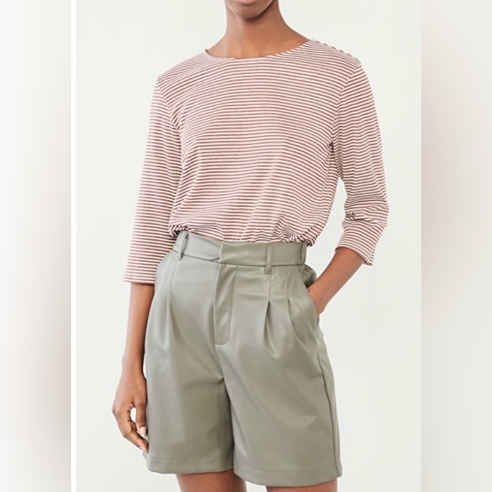 Theory White Brown Stripe Lowell Square Tee Back Button Detail Womens Sz Small